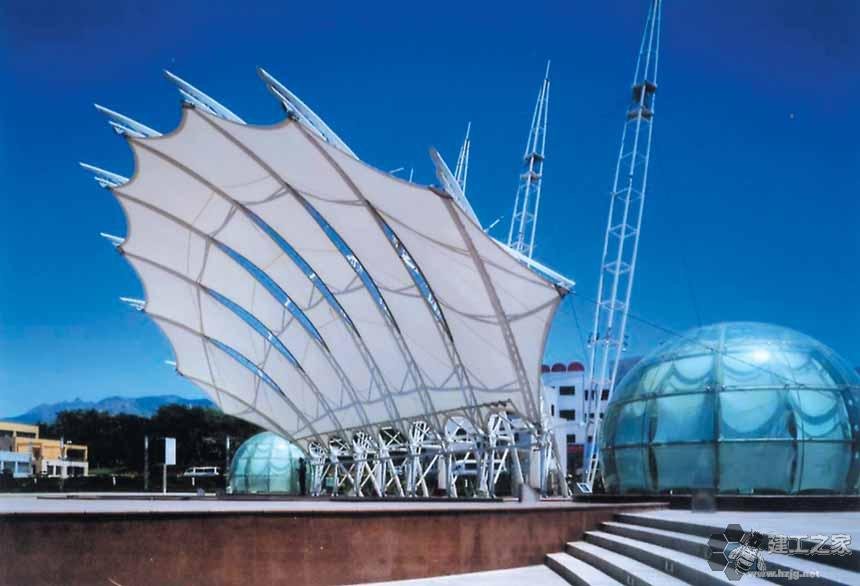 临河车棚膜结构网架